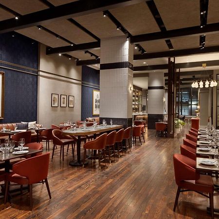 106 Jefferson Huntsville, Curio Collection By Hilton Bagian luar foto